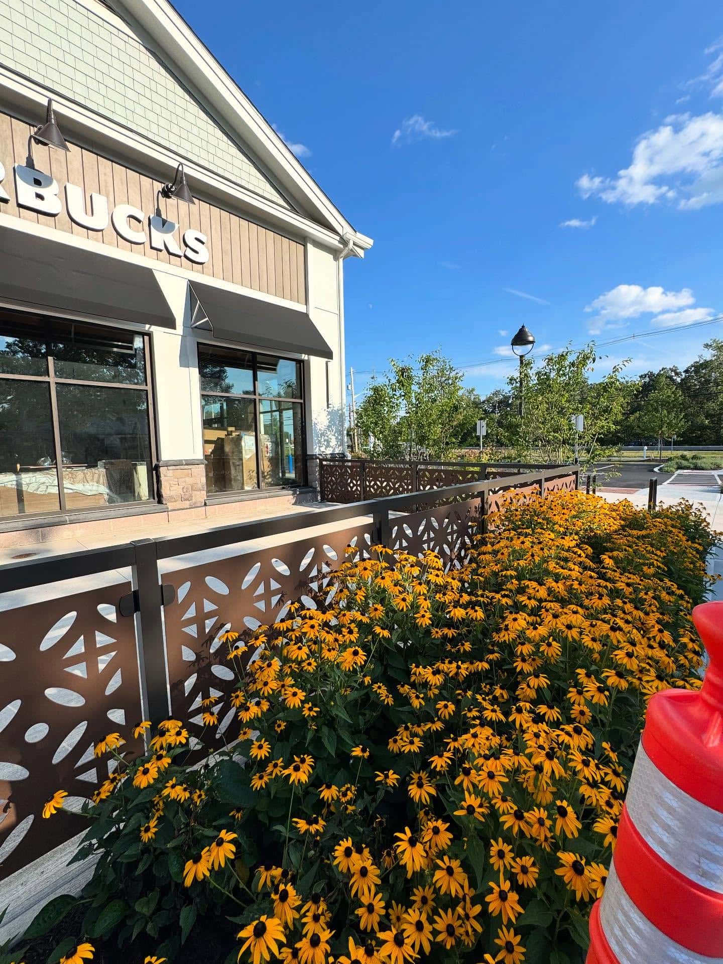 Aluminum fence installation in Concord, Massachusetts