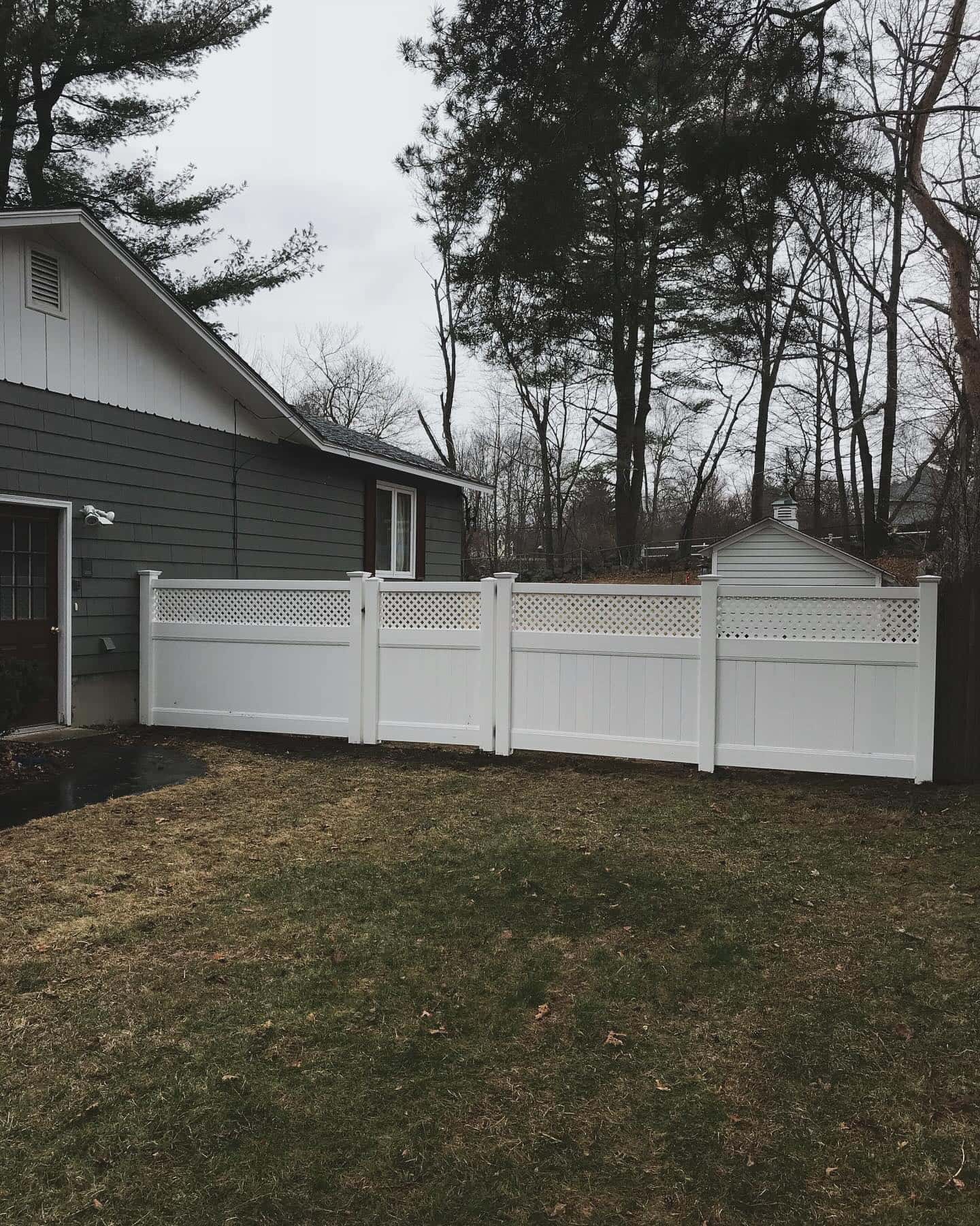 Vinyl fence installation in Holliston, Massachusetts